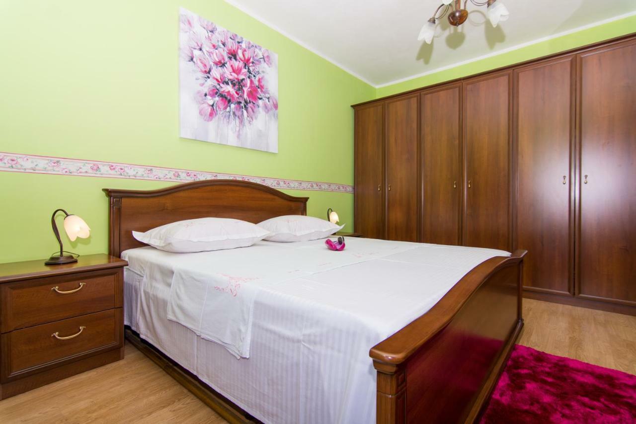 Apartmani Mm Trogir Exterior foto